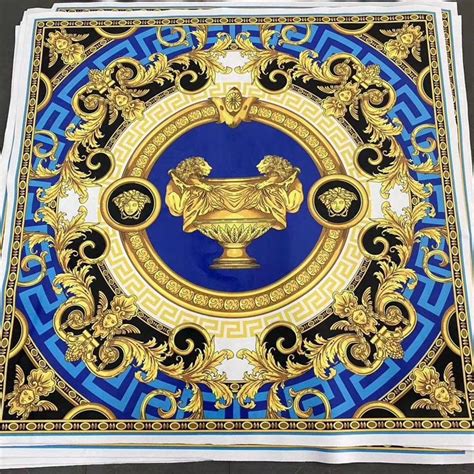 vaisselle imitation versace